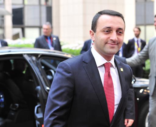 crise politique après le limogeage du ministre prooccidental