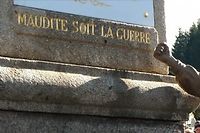 Le monument pacifiste de Gentioux-Pigerolles, qui porte la meme inscription que celui d'Equerdeuville. (C)PHOTOPQR/LA MONTAGNE/P CHAREYRON GENTIOUX