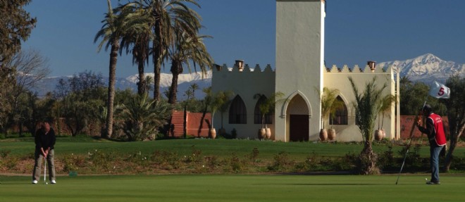 Le Royal Golf Club de Marrakech a vu le jour en 1933 avec pour toile de fond, l'Atlas.