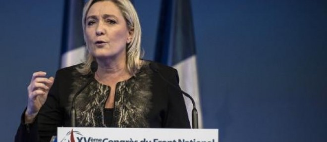 Marine Le Pen lors de la cloture du Congres du Front national, le 30 novembre 2014 a Lyon