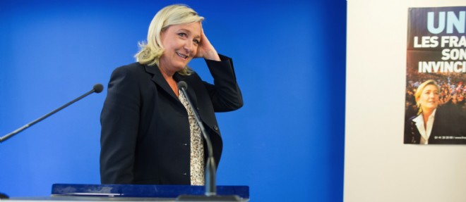 Marine Le Pen, seule candidate a sa succession, a ete elue dimanche pour un second mandat a la tete du Front national.