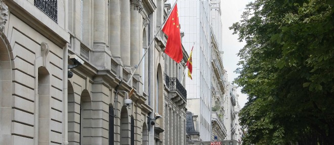 L'ambassade de Chine, avenue George-V a Paris.