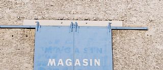 L'entrée du centre d'art contemporain Le Magasin, à Grenoble, installée dans une ancienne usine construite par les ateliers Eiffel. ©GUIZIOU Franck / hemis.fr