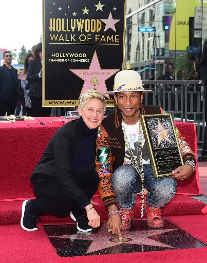 Pharrell Williams, &quot;happy&quot; d'avoir son &eacute;toile sur le Hollywood Walk of Fame