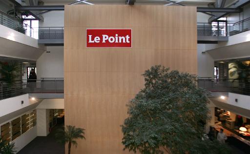Le hall central de l'hebdomadaire "Le Point", le 13 janvier 2005 a Paris