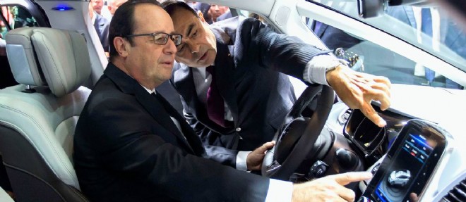Carlos Ghosn ici avec Francois Hollande, lors du Mondial de l'auto 2014.