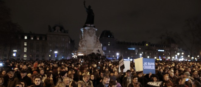 Des rassemblements en hommage aux victimes ont lieu dans toute la France.