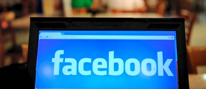 Facebook a commence a mettre en place des messages et des filtres en novembre dernier apres avoir instaure un systeme permettant que des videos se lancent toutes seules sur les fils d'actualite des abonnes.