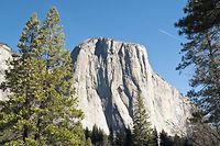 Deux Am&eacute;ricains premiers &agrave; gravir un sommet du Yosemite en escalade libre