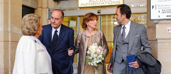 &quot;Les Chirac&quot; d&eacute;croche le prix du livre politique