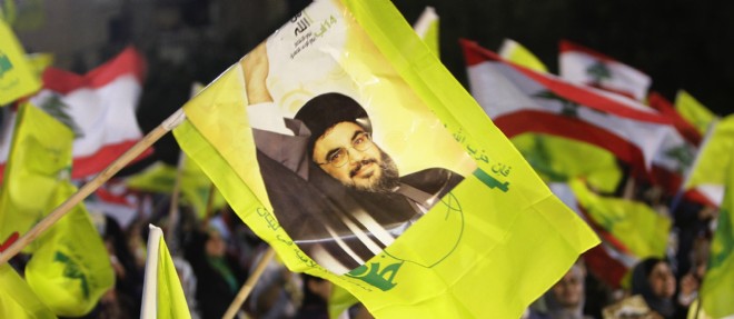 "Le Hezbollah a pris la direction des operations en compagnie de l'armee syrienne et des forces iraniennes dans un triangle reliant les provinces de Deraa, Quneitra et le sud-ouest du gouvernorat de Damas, affirme l'OSDH.