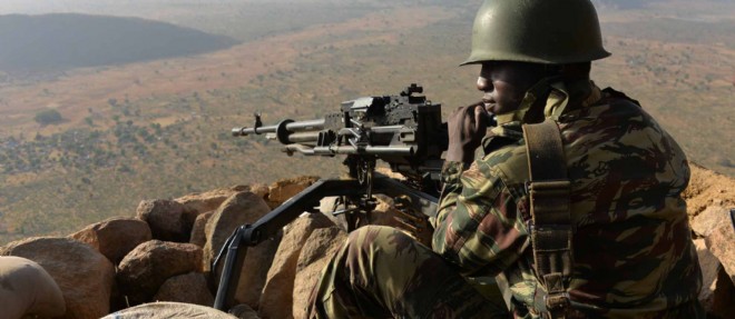 Un soldat camerounais le 16 fevrier 2015, pres du village de Mabass, au nord du pays.