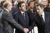 Toujours coinc&eacute; entre Sarkozy et Jupp&eacute;, Fillon continue de miser sur son programme