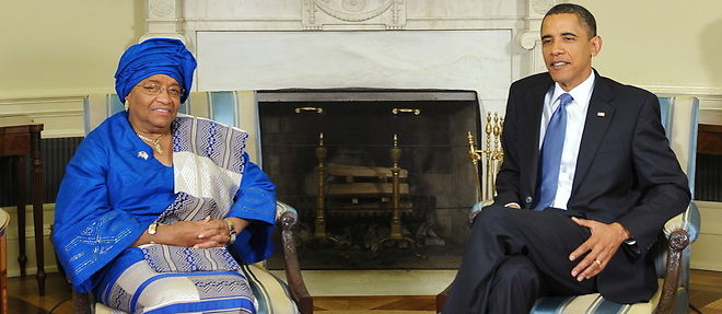 La presidente du Liberia Ellen Johnson Sirleaf a rendu jeudi a  Washington un hommage appuye aux Americains pour leur aide dans la lutte  contre l'epidemie Ebola, le jour de la fin de leur mission militaire.