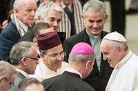 Le 7 janvier, le pape Francois recoit une delegation d'imams francais. Ils apprendront la tuerie de "Charlie Hebdo". (C)M.Migliorato