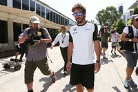 Alonso a eu un accident - toujours inexplique - le 22 fevrier a Barcelone lors d'une seance d'essais et a passe trois jours a l'hopital.