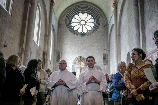 Cérémonie religieuse en hommage aux victimes de l'A320, le 28 mars 2015 à la cathédrale Notre-Dame-du-bourg à Digne-les-Bains © Jeff Pachoud AFP