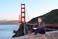 Cette photo, qui circule sur internet, montre le copilote de l'A320 Andreas Lubitz devant le Golden Gate Bridge, en Californie.