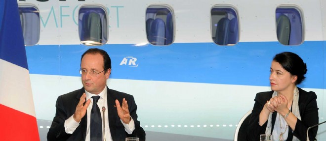 Cecile Duflot est rentree de Tunis dimanche a bord de l'avion de Francois Hollande.