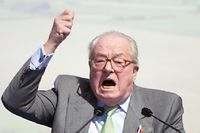 Face &agrave; un FN soumis au syst&egrave;me, Jean-Marie Le Pen se d&eacute;fendra