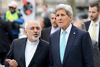 Le secrétaire d'État américain John Kerry et son homologue iranien, Mohammad Javad Zarif à Genève, le 14 janvier. ©EPA/LAURENT GILLIERON/MaxPPP