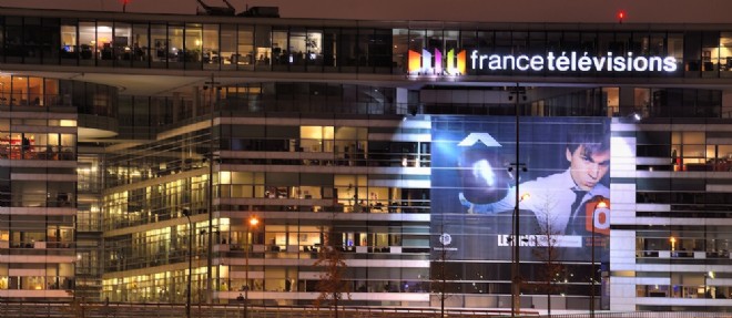 Le paquebot France Televisions, a Boulogne-Billancourt, va changer de capitaine.