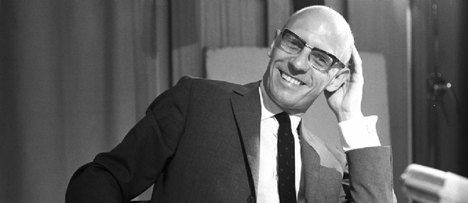 Michel Foucault, ici en 1965, poursuivra une brillante carriere qui le conduira au  College de France.