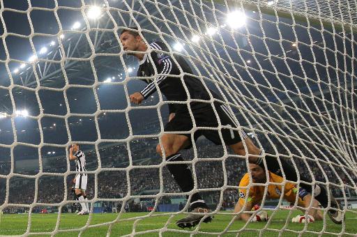 Ligue des champions: Tevez fait r&ecirc;ver la Juventus face au Real