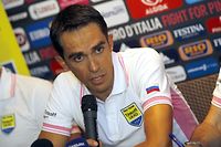 Tour d'Italie: Contador s'attaque au &quot;rose&quot;
