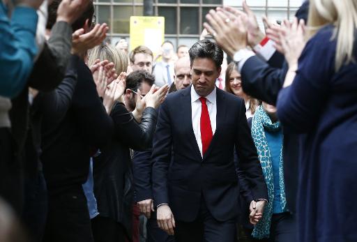Ed Miliband, ex-leader travailliste, arrive au siège de son parti au lendemain de sa défaite aux élections, le 8 mai 2015 à Londres © Justin Tallis AFP/Archives