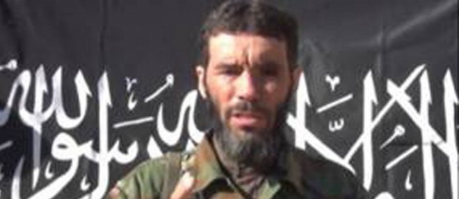 Le mouvement djihadiste de Mokhtar Belmokhtar (ci-dessus), Al-Mourabitoune, a annonce qu'il pretait allegeance a Daesh.