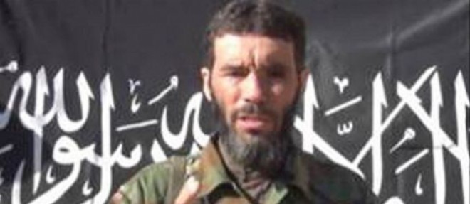 Mokhtar Belmokhtar (ci-dessus) a dementi l'allegeance d'Al-Mourabitoune a Daesh.
