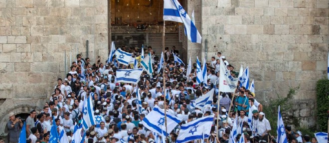Dimanche 17 mai, les Israeliens celebraient la "Journee de Jerusalem". Des defiles qui ont provoque de fortes tensions.