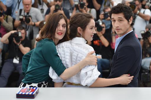 L'actrice et realisatrice Valerie Donzelli, l'actrice Anais Demoustier et l'acteur Jeremie Elkaim, a Cannes, le 19 mai 2015