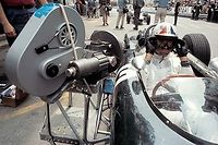 Lors du tournage du film Grand Prix, en 1966, des caméras avaient été fixées sur certaines monoplaces.