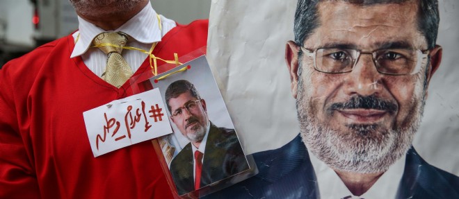Morsi, l'ancien president egyptien, a ete condamne a mort.
