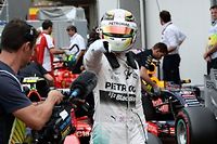 La joie de Lewis Hamilton (Mercedes) qui signe pour la premiere fois de sa carriere la pole position a Monaco.