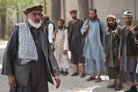 Dans le nord afghan, des milices antitalibans controvers&eacute;es mais incontournables