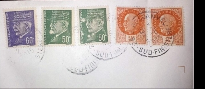 Une lettre affranchie avec cinq timbres a l'effigie de Petain a ete postee en Bretagne debut juin.