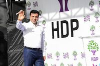 Turquie: le parti kurde promu au rang de &quot;faiseur de rois&quot; des l&eacute;gislatives