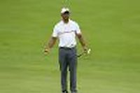 Golf: Tiger Woods rend la pire carte de sa carri&egrave;re
