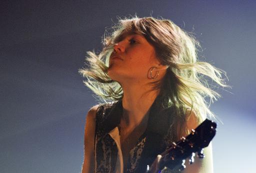 La chanteuse folk-rock quebecoise Salome Leclerc en concert au Printemps de Bourges le 27 avril 2013