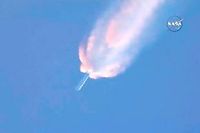 SpaceX : la fus&eacute;e Falcon 9 explose apr&egrave;s son lancement