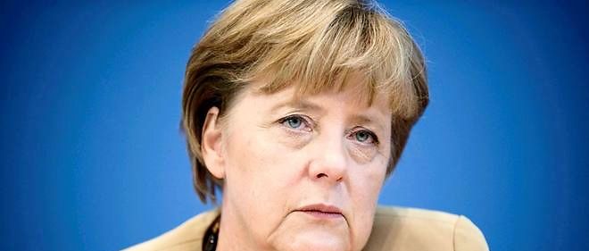 Angela Merkel etait decriee pour sa trop grande clemence envers Athenes.