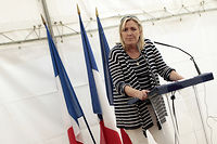 R&eacute;gionales : Marine Le Pen candidate dans la r&eacute;gion Nord-Pas-de-Calais-Picardie