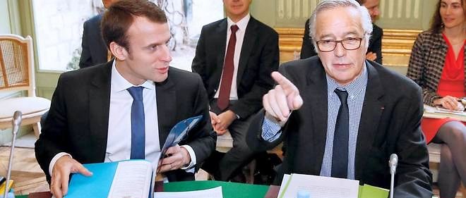 Les projets de loi du ministre du Travail Francois Rebsamen et du ministre de l'Economie Emmanuel Macron visent a permettre les embauches dans les PME-TPE.