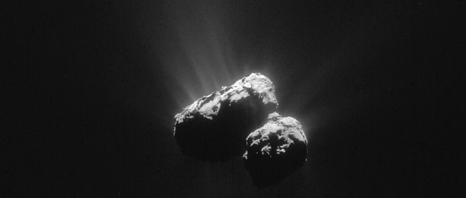 Ceci est le dernier cliche de la comete Tchouri livre par la mission Rosetta. Il a ete pris par la camera Navcam de la sonde le 24 juin dernier.