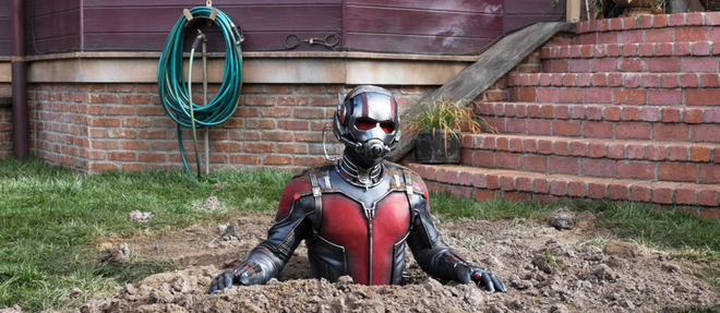Bernard Werber dit avoir "passe un tres bon moment" devant "Ant-man", mais juge que les fourmis n'occupent pas une place suffisamment centrale dans le film. 