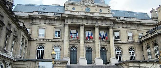 L'enquete menee par la justice francaise detaille avec precision le fonctionnement d'un service de renseignements (photo d'illustration : palais de justice de Paris).