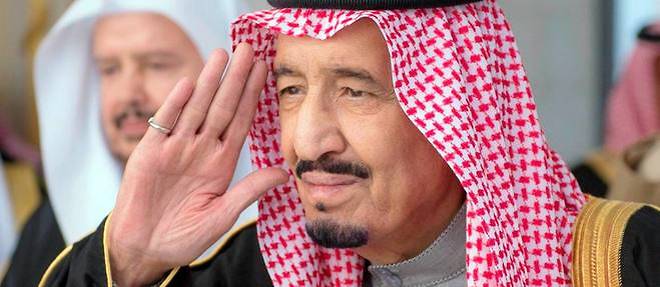 Le roi Salmane d'Arabie saoudite est en vacances dans le sud de la France, a Vallauris.